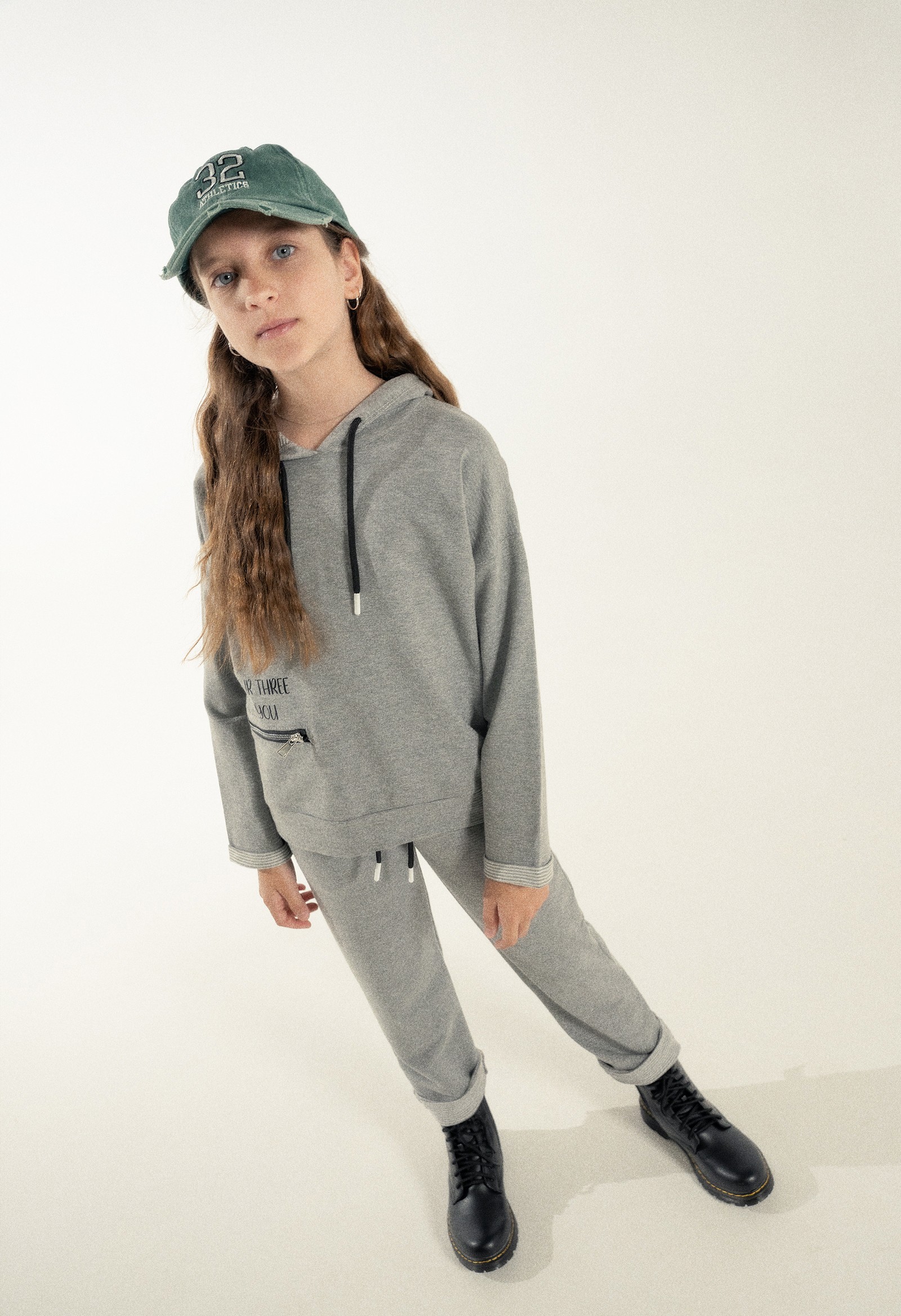 Σετ φόρμα με κουκούλα - ΓΚΡΙ 14Y