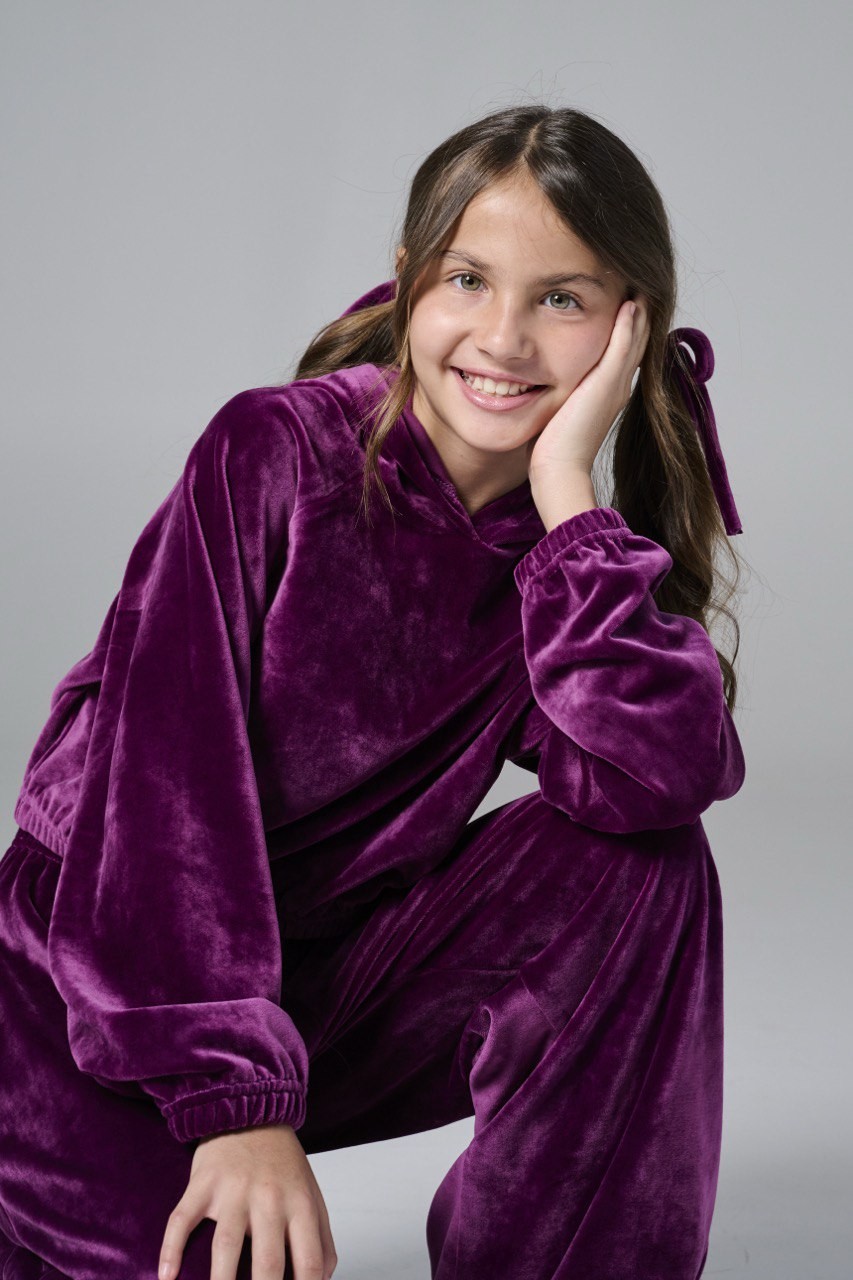 Σετ βελούδο - ΜΑΤΖΕΝΤΑ 8Y