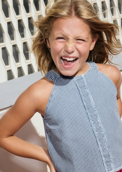 Τοπ ριγέ τζιν - ΜΠΛΕ 14Y