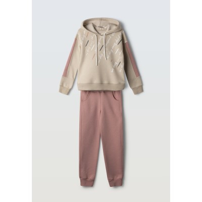 Σετ φόρμα - ΜΠΕΖ 12Y