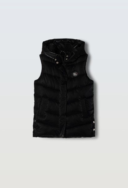 Τζάκετ αμάνικο - ΜΑΥΡΟ 8Y