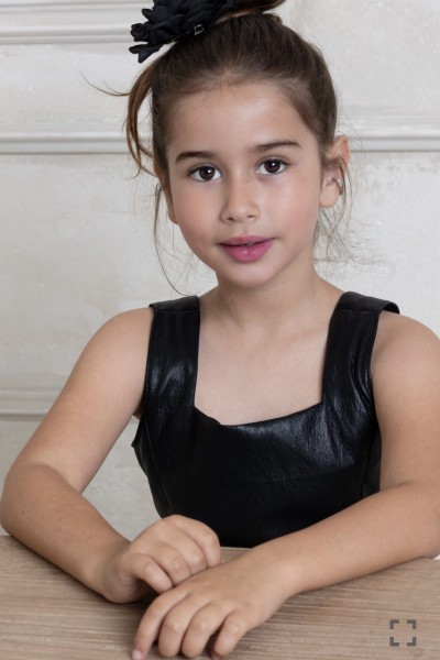 Φόρεμα με εφε δέρματος & ζώνη - ΜΑΥΡΟ 5/6Y