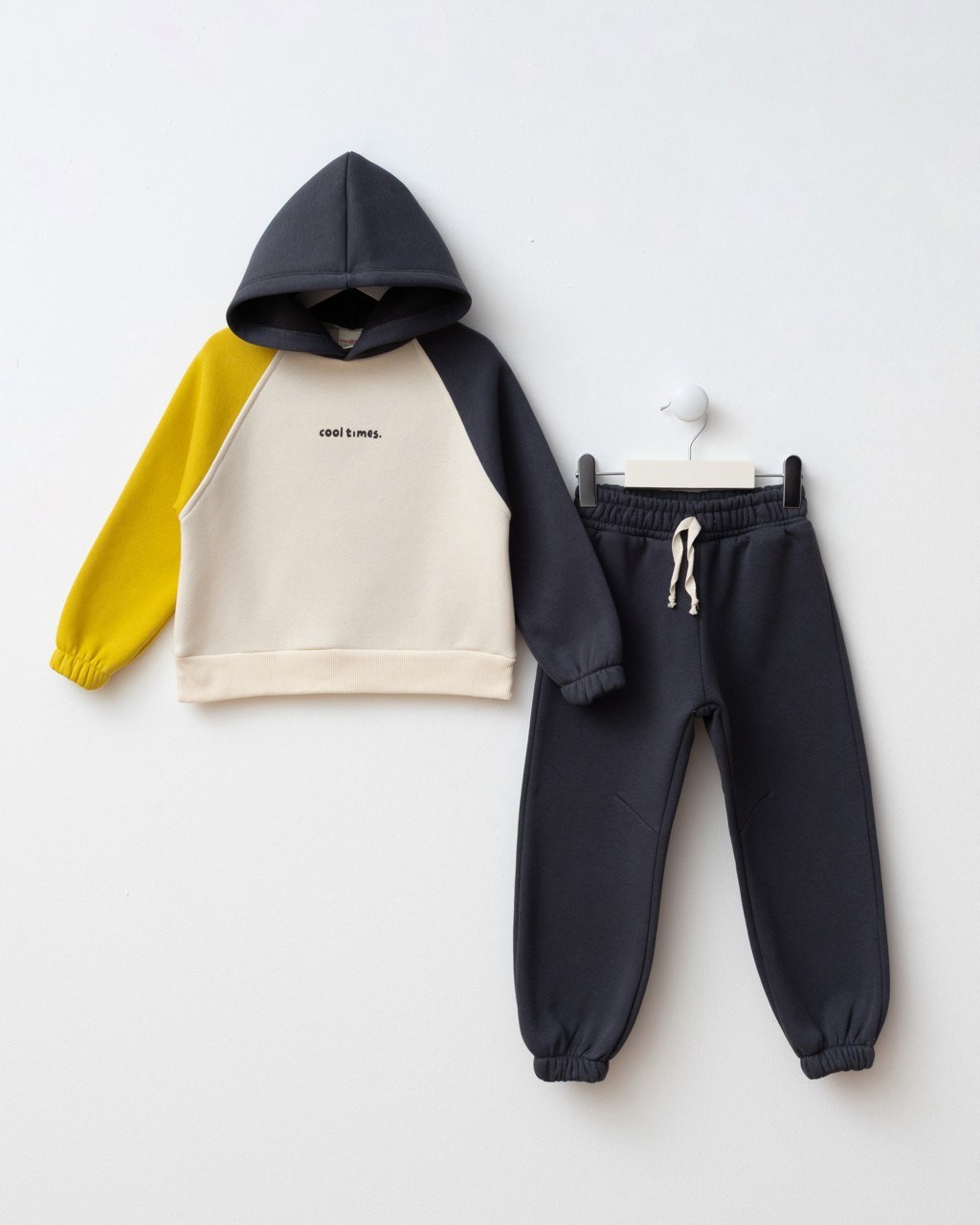 Σετ φόρμα - ΑΝΘΡΑΚΙ 4Y