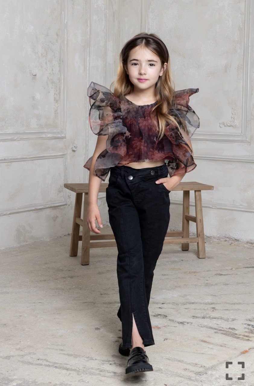 Τοπ από  οργάντζα με βολάν - ΤΥΠΟΣ 5/6Y